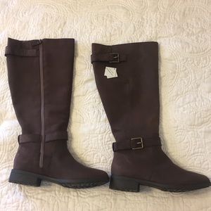 Sold🏷  COLE HAAN *Extended calf* Hastings 💧proof